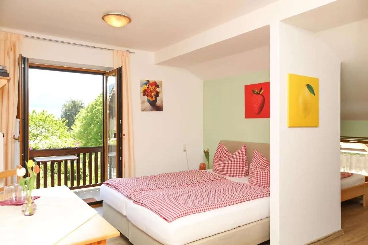 Pension Bergsee Bad Wiessee 3*,